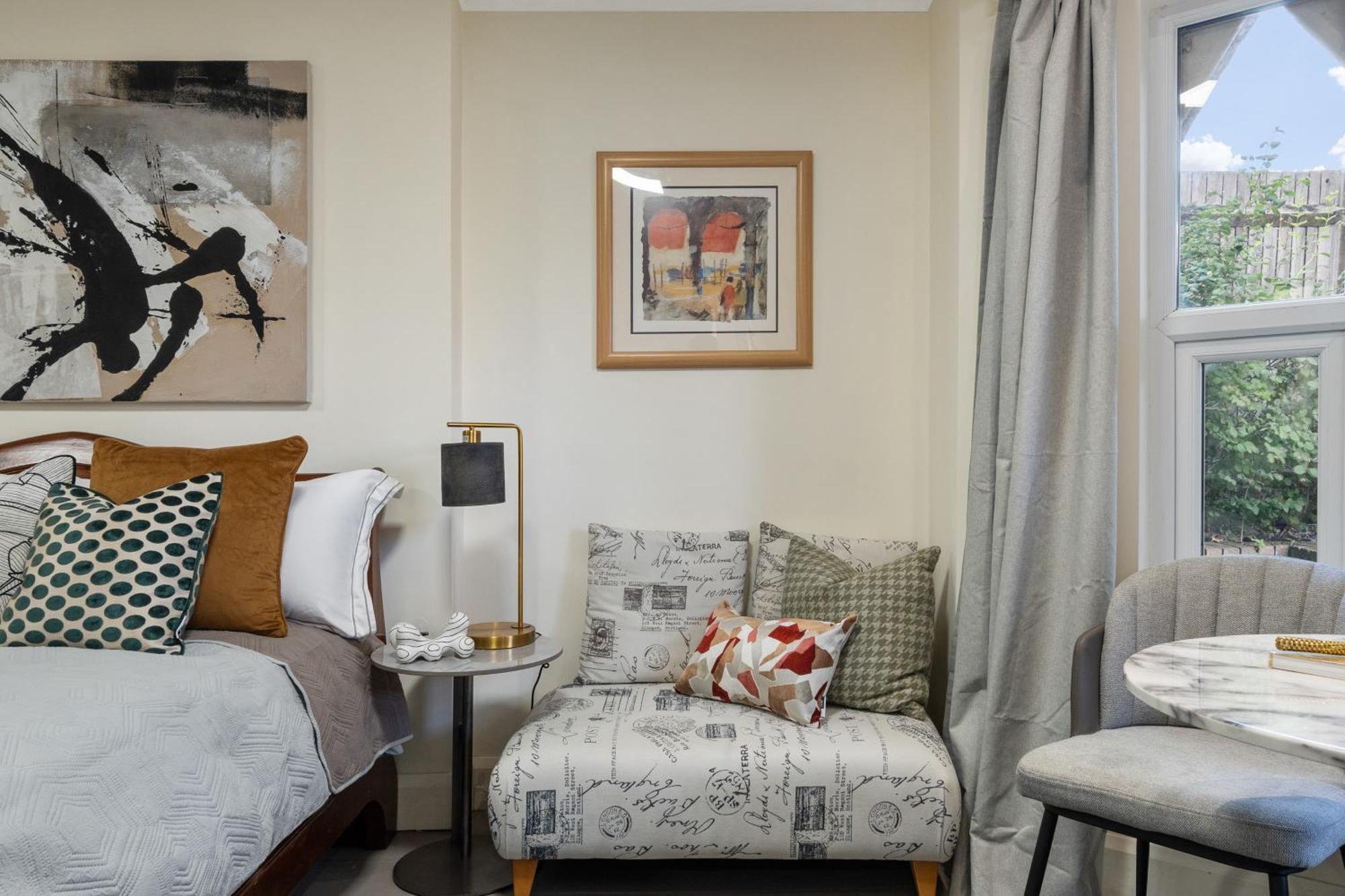 Leamington Park Studio With Parking London Exteriör bild